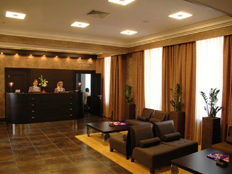 Aurora Premier Hotel Kharkiv Bagian luar foto